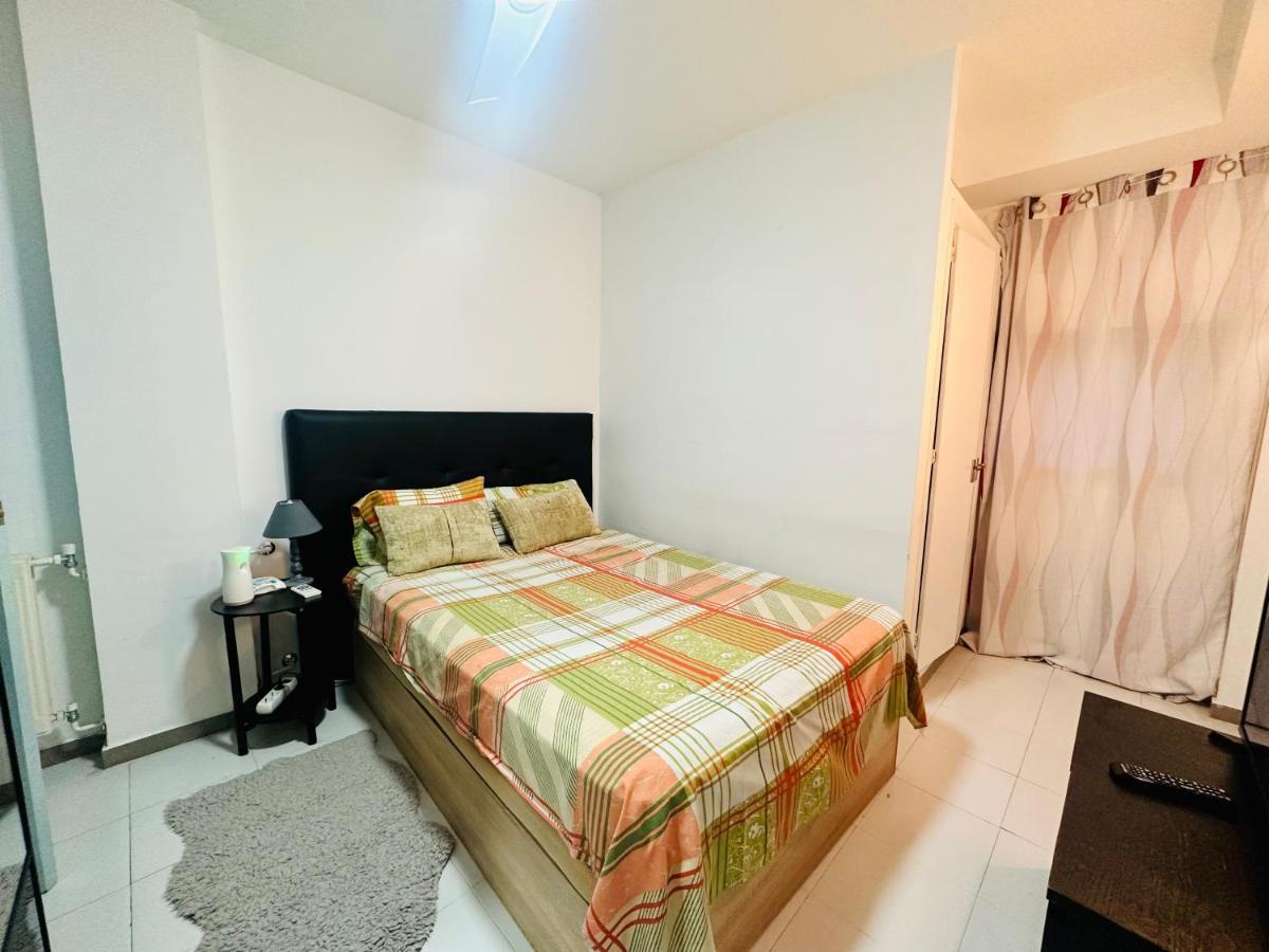 Habitacion Madrid Exterior photo